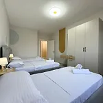 Appartement R *