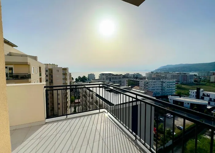 Διαμέρισμα R *