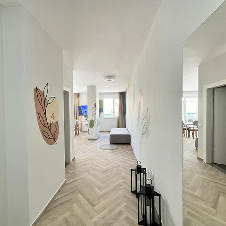 Appartement R *